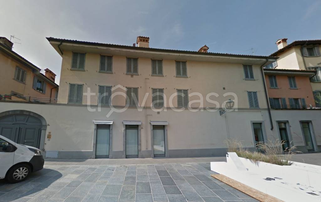 negozio in vendita a Bergamo