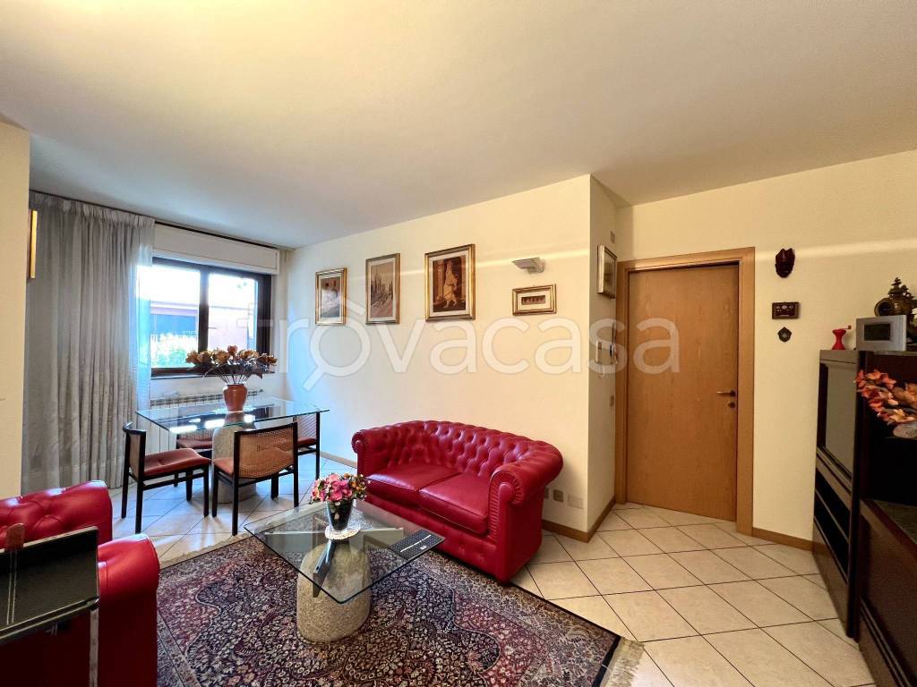 appartamento in vendita a Bergamo in zona Borgo Palazzo