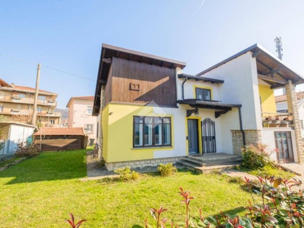 casa indipendente in vendita a Bergamo in zona Valtesse/Valverde