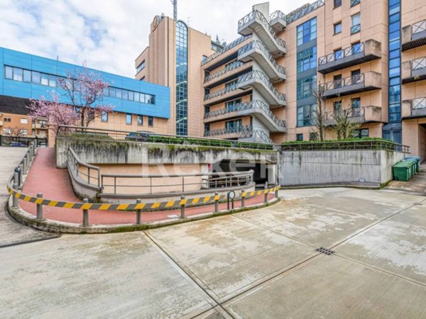 intera palazzina in vendita a Bergamo in zona Borgo Palazzo