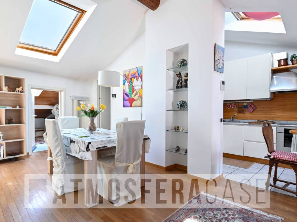 appartamento in vendita a Bergamo in zona Borgo Palazzo