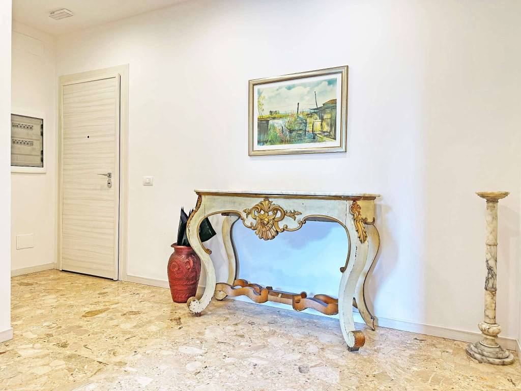 appartamento in vendita a Bergamo in zona Redona