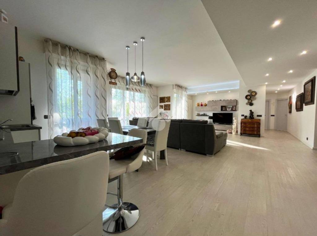 appartamento in vendita a Bergamo in zona Conca Fiorita