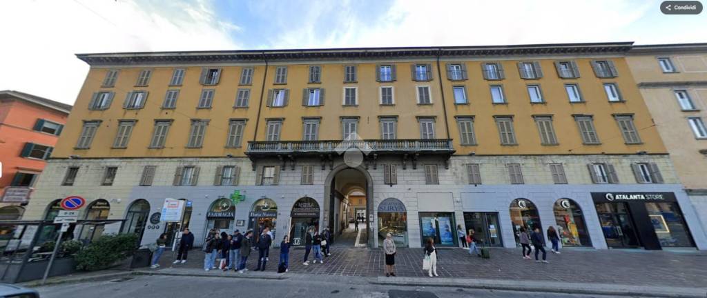 ufficio in vendita a Bergamo in zona Città Alta