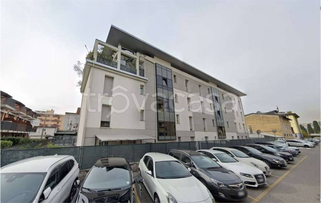 appartamento in vendita a Bergamo