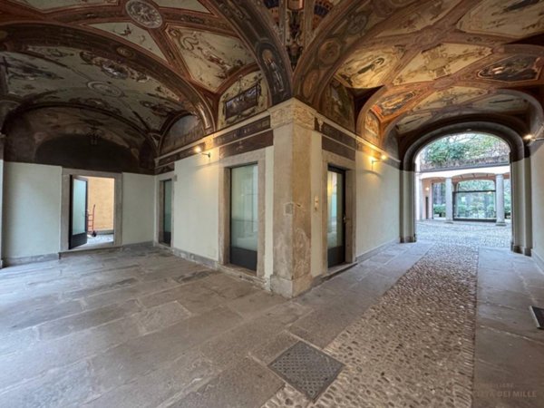 ufficio in vendita a Bergamo in zona Bergamo Centro