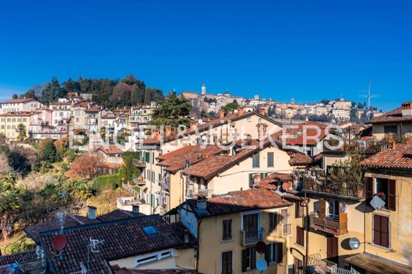 appartamento in vendita a Bergamo in zona Borgo Palazzo