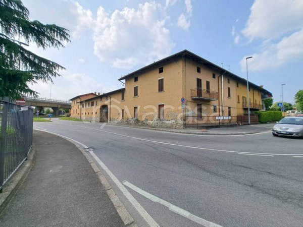 appartamento in vendita a Bergamo in zona Canovine