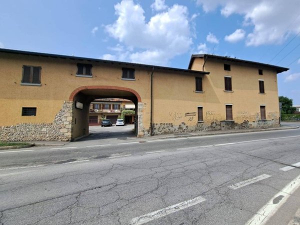 appartamento in vendita a Bergamo in zona Canovine