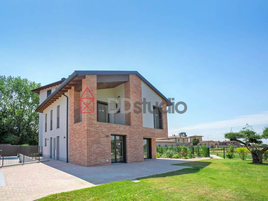 casa indipendente in vendita a Bergamo in zona Boccaleone
