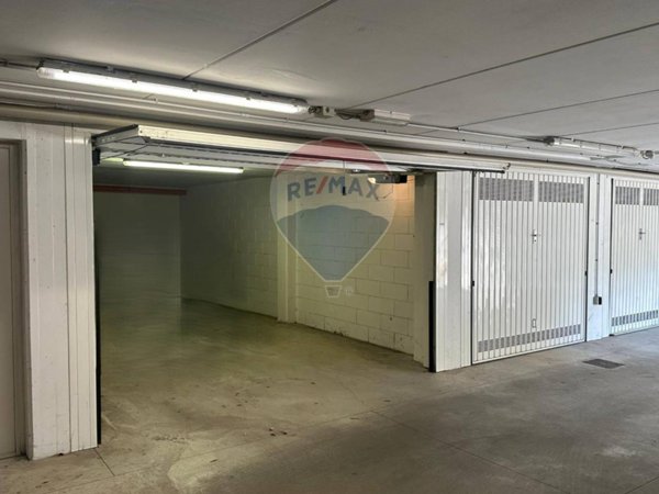 locale di sgombero in vendita a Bergamo in zona Borgo Palazzo