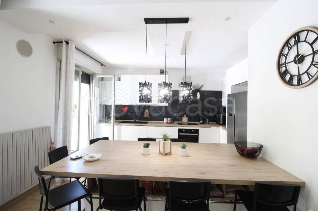 appartamento in vendita a Bergamo in zona Borgo Pignolo