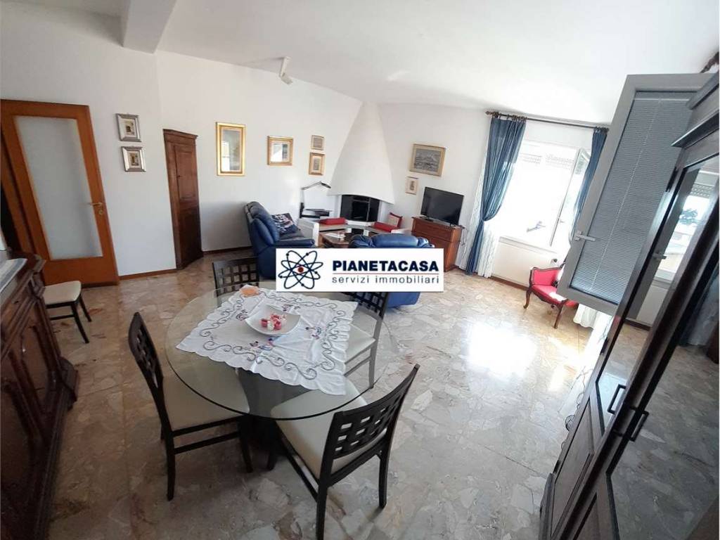 appartamento in vendita a Bergamo in zona Borgo Palazzo