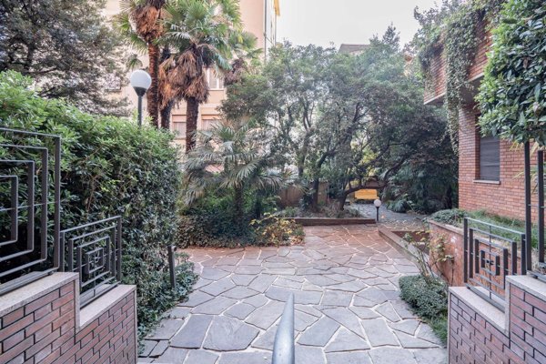 appartamento in vendita a Bergamo in zona Borgo Pignolo