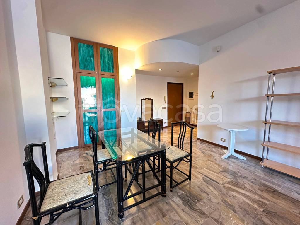 appartamento in vendita a Bergamo in zona Borgo Palazzo