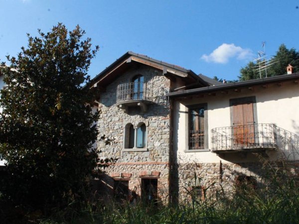 casa indipendente in vendita a Bergamo in zona Longuelo