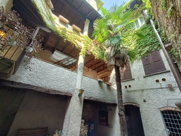 appartamento in vendita a Bergamo in zona Città Alta