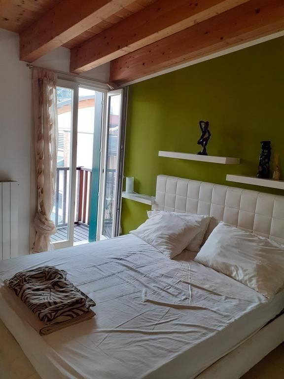 appartamento in vendita a Bergamo in zona Canovine