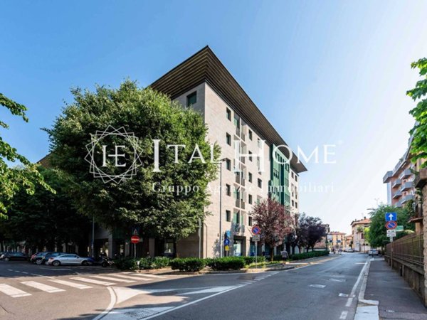 appartamento in vendita a Bergamo in zona Borgo Pignolo