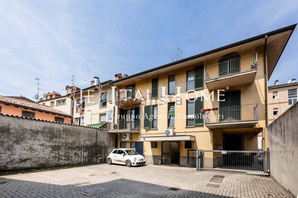 appartamento in vendita a Bergamo in zona Colognola