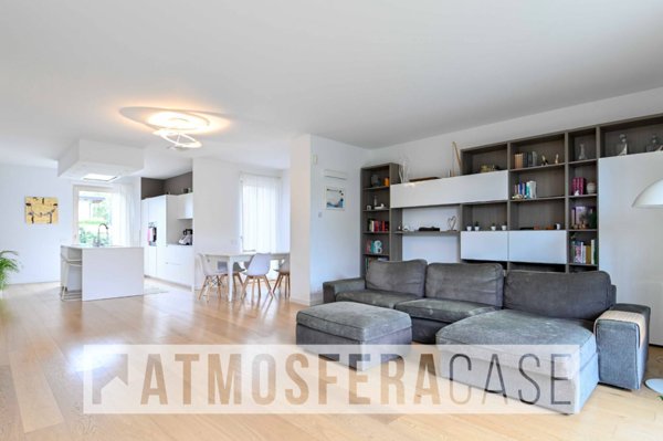 casa indipendente in vendita a Bergamo in zona Borgo Pignolo