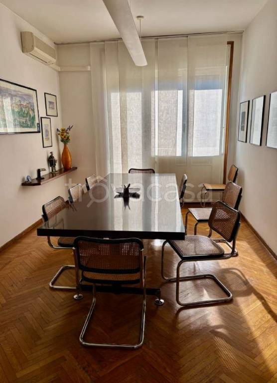 appartamento in vendita a Bergamo in zona Città Alta