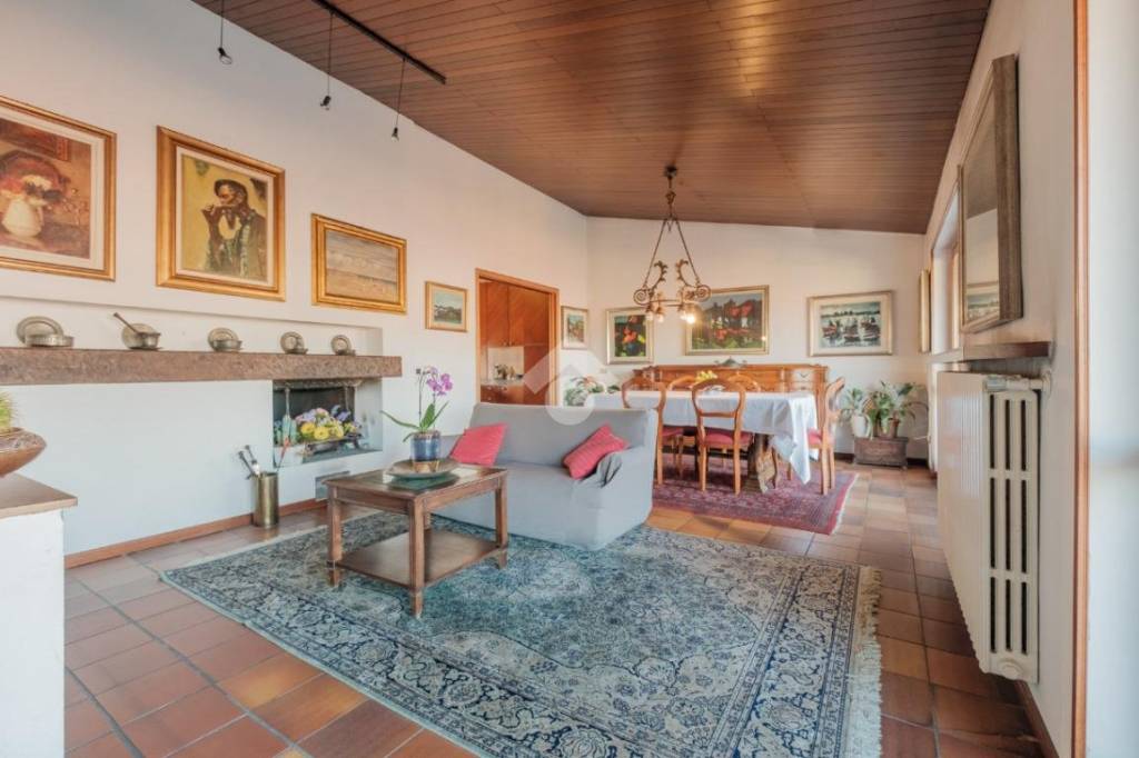 appartamento in vendita a Bergamo in zona Borgo Palazzo