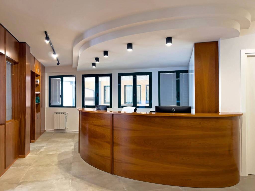 ufficio in vendita a Bergamo in zona Longuelo