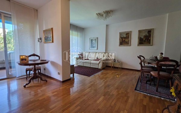 appartamento in vendita a Bergamo in zona Borgo Santa Caterina
