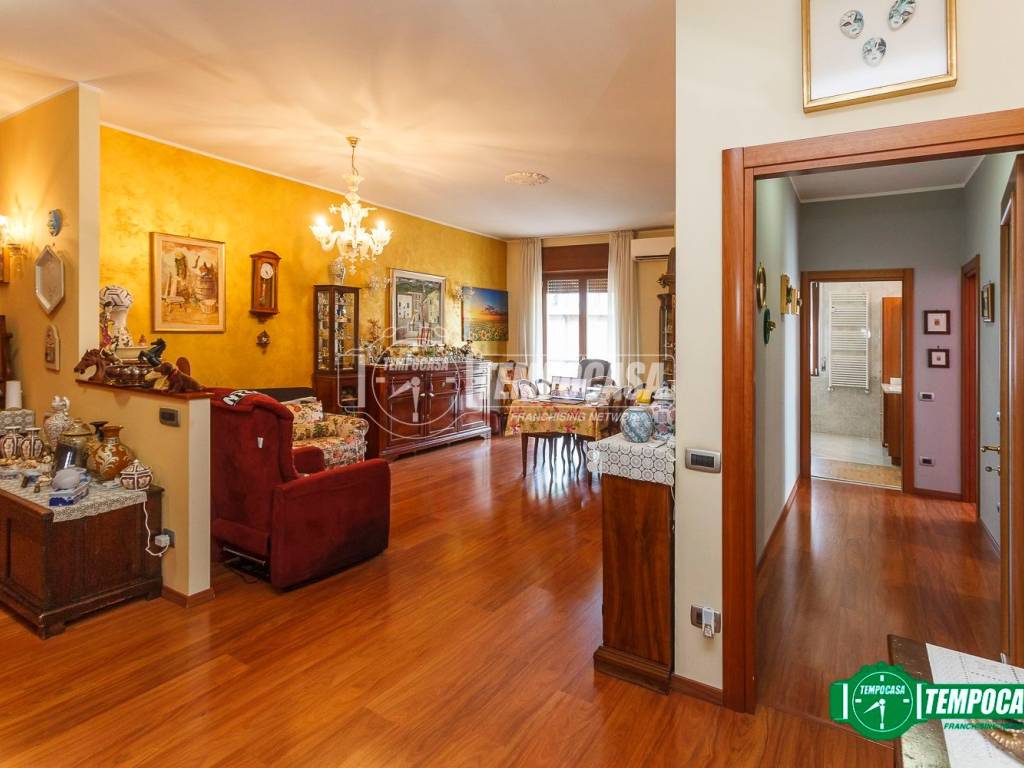 appartamento in vendita a Bergamo in zona Campagnola