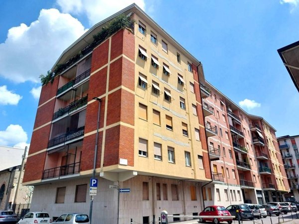 appartamento in vendita a Bergamo in zona Borgo Palazzo