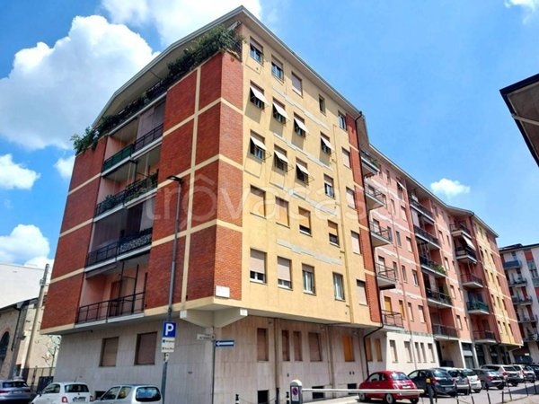 appartamento in vendita a Bergamo in zona Borgo Palazzo