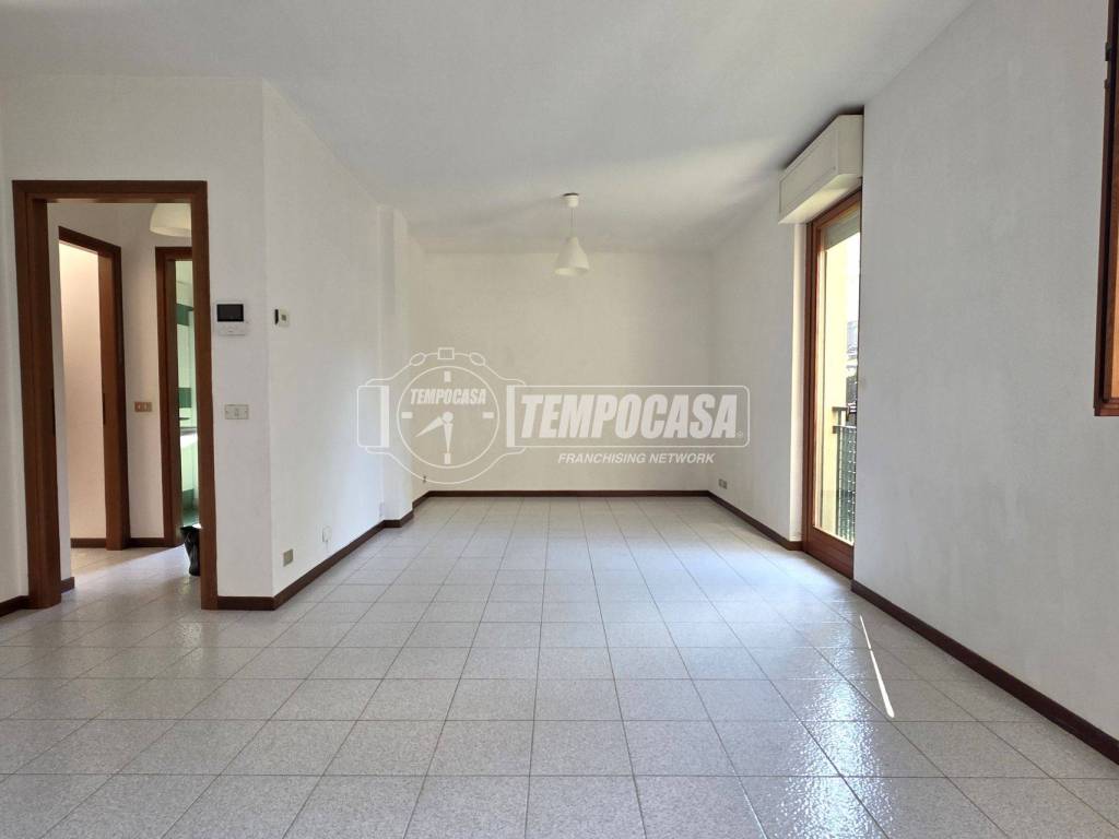 appartamento in vendita a Bergamo in zona Borgo Santa Caterina
