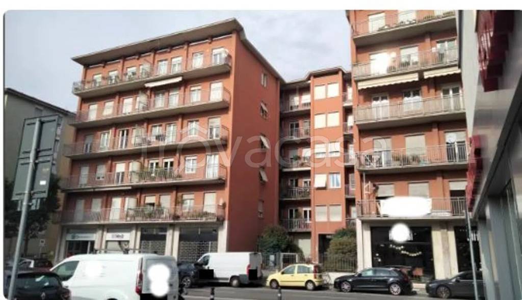 appartamento in vendita a Bergamo in zona Borgo Santa Caterina