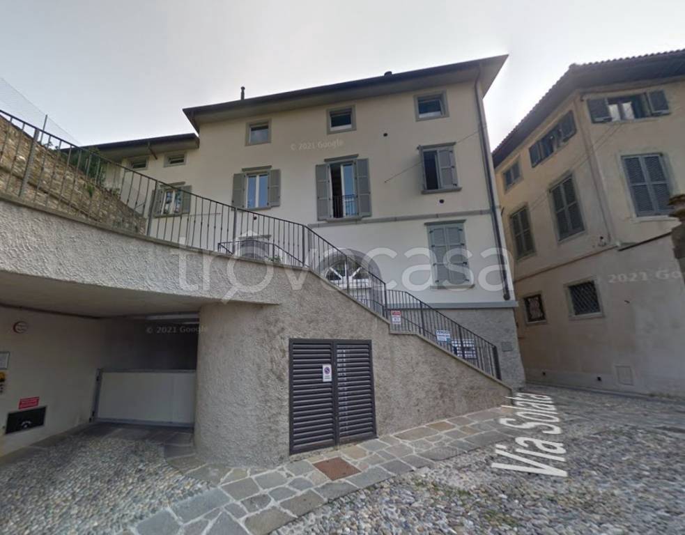 appartamento in vendita a Bergamo in zona Città Alta