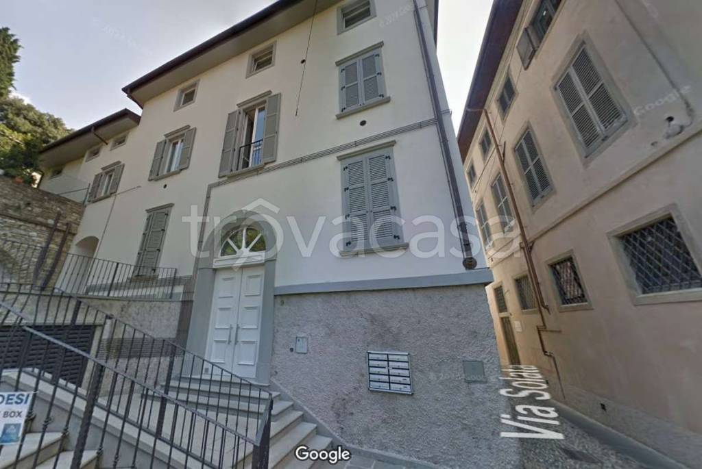 appartamento in vendita a Bergamo in zona Città Alta