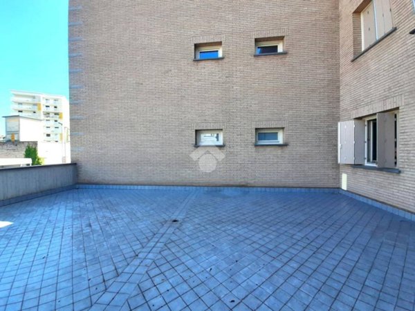 appartamento in vendita a Bergamo in zona Borgo Palazzo