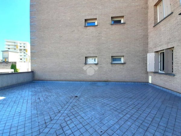 appartamento in vendita a Bergamo in zona Borgo Palazzo