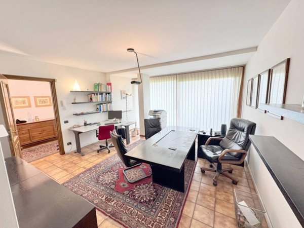 casa indipendente in vendita a Bergamo in zona Monterosso