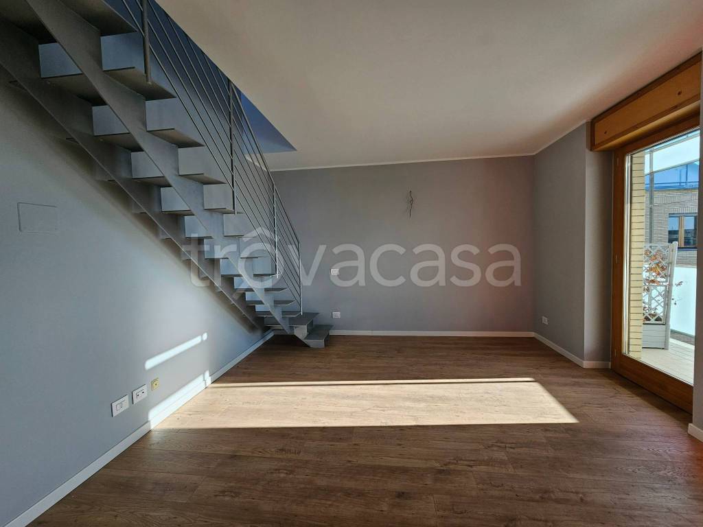 appartamento in vendita a Bergamo in zona Colognola