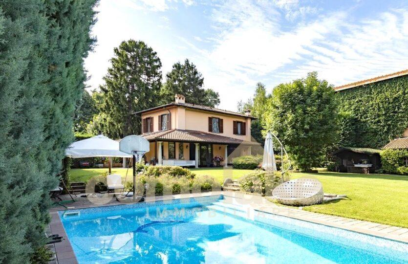 negozio in vendita a Bergamo in zona Borgo Pignolo
