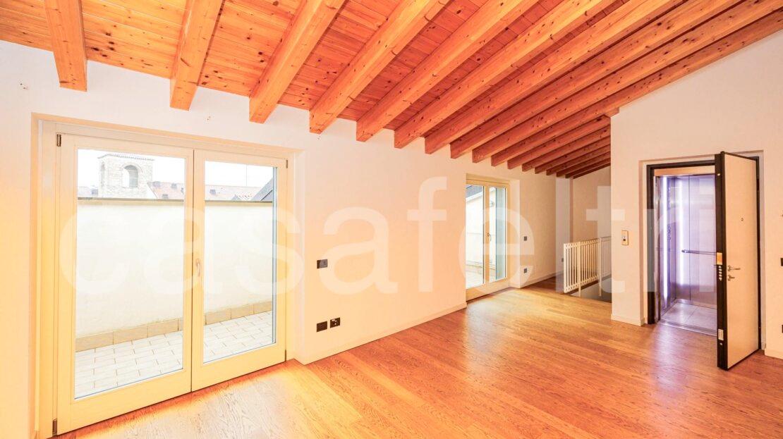 appartamento in vendita a Bergamo in zona Borgo Pignolo