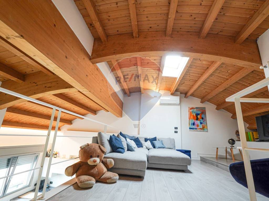 appartamento in vendita a Bergamo in zona Borgo Palazzo