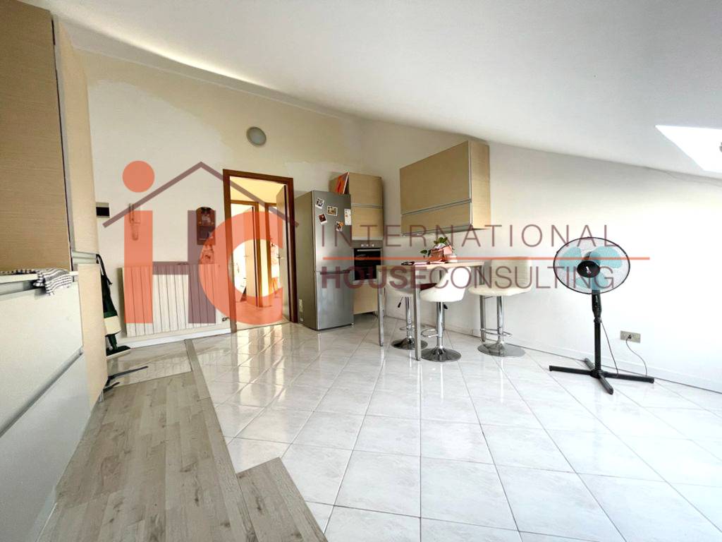 appartamento in vendita a Bergamo in zona Colognola