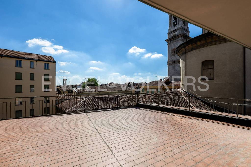 appartamento in vendita a Bergamo in zona Bergamo Centro