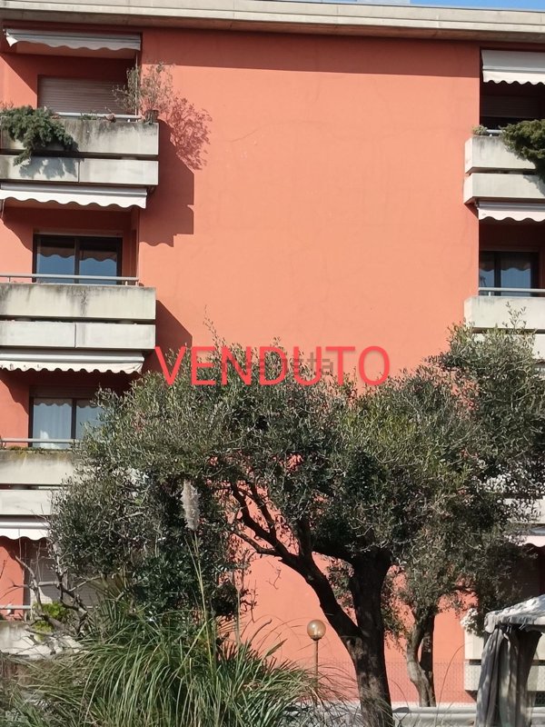 appartamento in vendita a Bergamo in zona Colognola