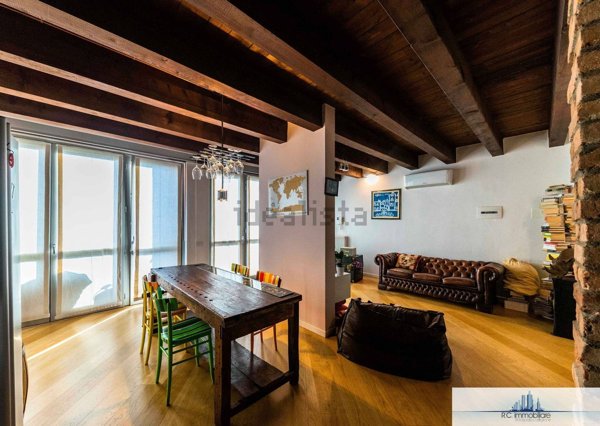 appartamento in vendita a Bergamo in zona Borgo Santa Caterina