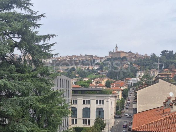 appartamento in vendita a Bergamo