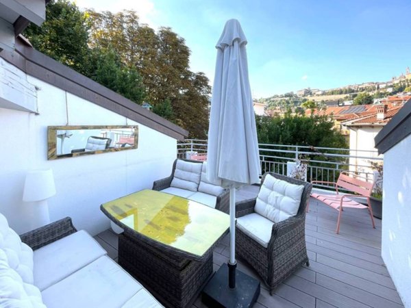 casa indipendente in vendita a Bergamo in zona Longuelo