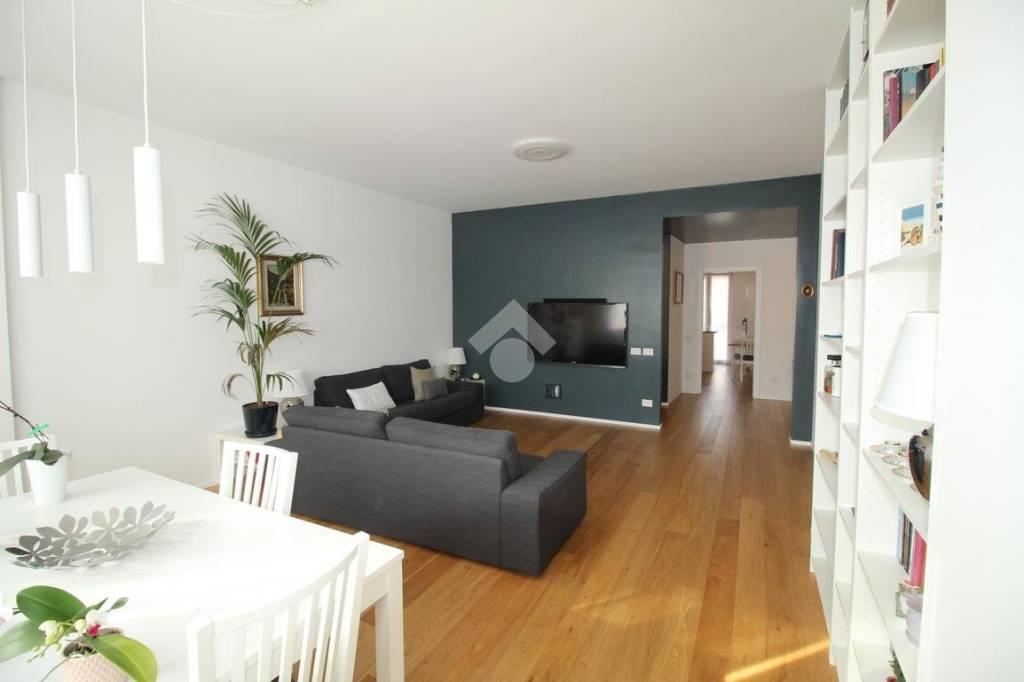 appartamento in vendita a Bergamo in zona Città Alta